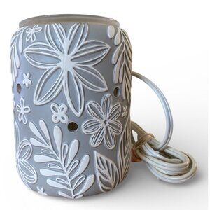 Scentsy Rooftop Garden Wax Warmer 6”